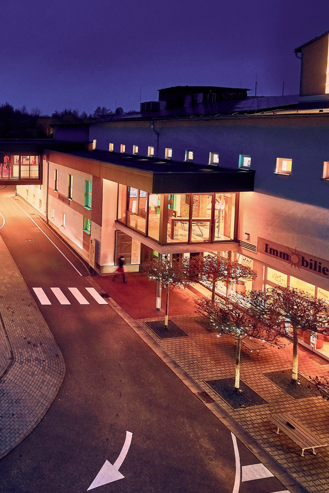 <p><a href="#">Kurssplan</a></p>